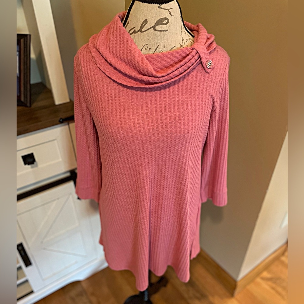 Women’s Long Sleeve Sweater